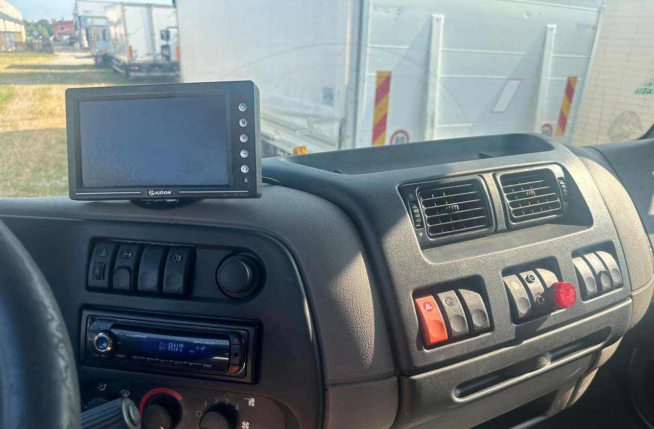 박스 트럭 DAF LF 55.220 FURGONE 8 MT. : 사진 7