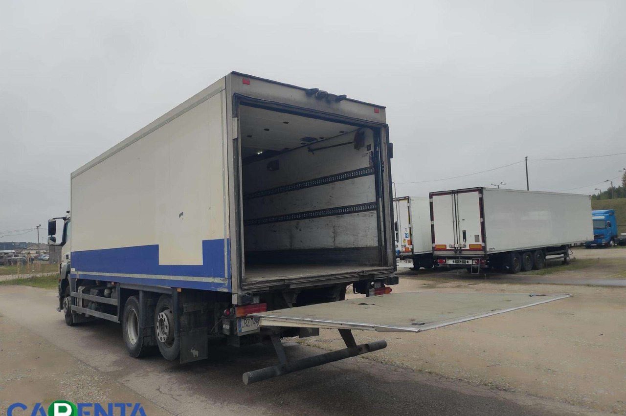 Mercedes-Benz AXOR 940.20 - 냉동탑차 : 사진 3 Mercedes-Benz AXOR 940.20 - 냉동탑차 : 사진 3