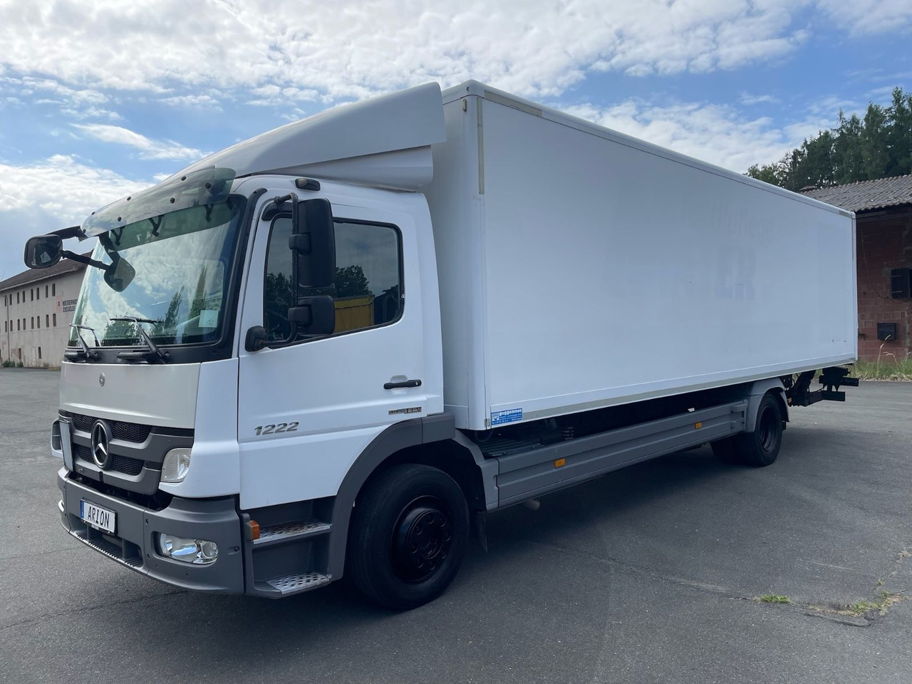 Mercedes-Benz Atego 2 1222 4x2 Koffer/LBW/DAUTEL/8,25m/AC/EU5 - 박스 트럭 : 사진 3 Mercedes-Benz Atego 2 1222 4x2 Koffer/LBW/DAUTEL/8,25m/AC/EU5 - 박스 트럭 : 사진 3