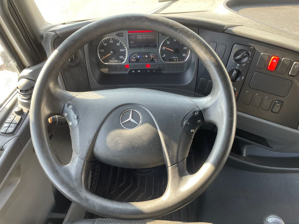 커튼 사이드 밴 Mercedes-Benz Atego 818 4x2 Pritsche+Plane/LBW/BärCargoliftEU5 : 사진 12