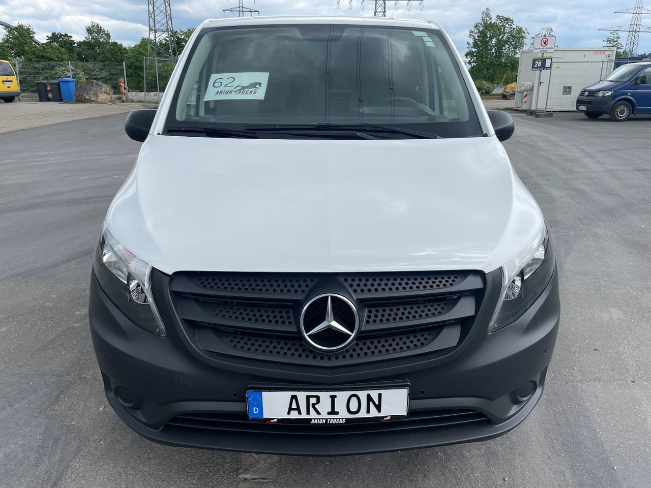 Mercedes-Benz eVito 111 Kastenwagen lang/Kamera/AC/70kW/3Sitze - 소형 밴, 전기 밴 : 사진 2 Mercedes-Benz eVito 111 Kastenwagen lang/Kamera/AC/70kW/3Sitze - 소형 밴, 전기 밴 : 사진 2