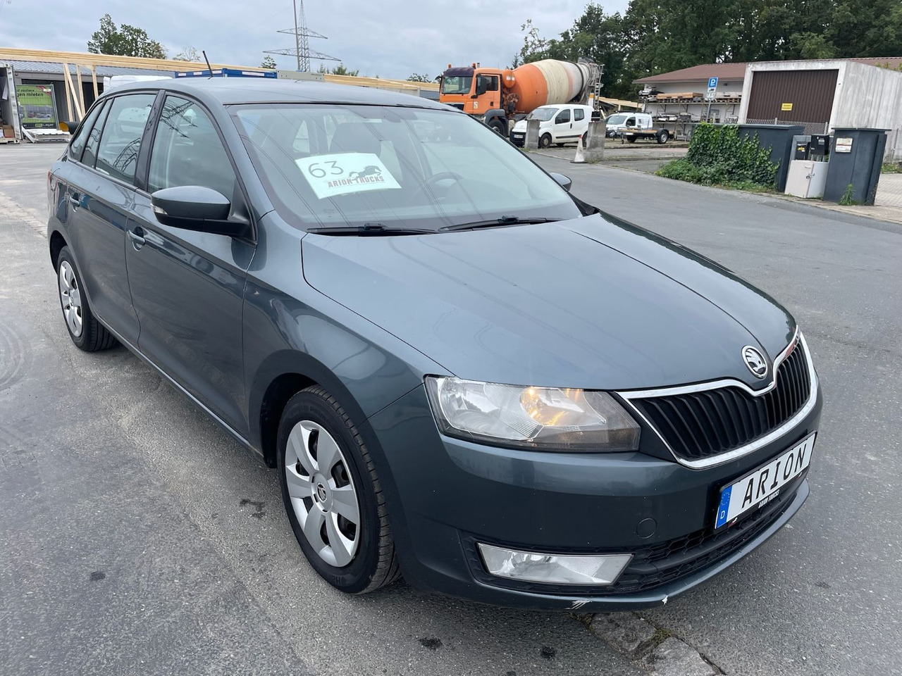 Skoda Rapid Spaceback Ambition - 스테이션 왜건 : 사진 1 Skoda Rapid Spaceback Ambition - 스테이션 왜건 : 사진 1