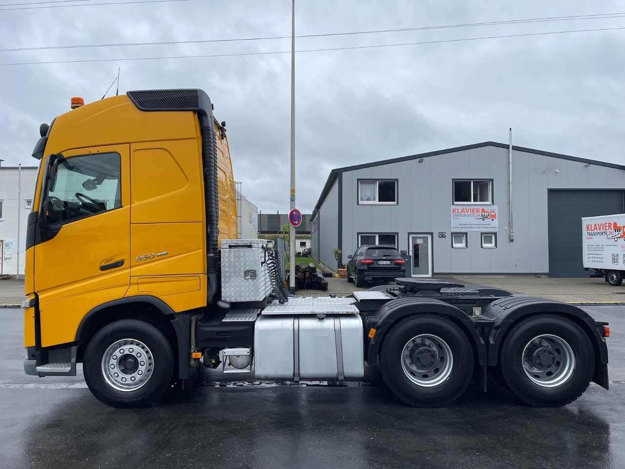Volvo FH16 650 6x4/120t/BIG AXLE/Retarder/StandAC/EU6 - 트랙터 유닛 : 사진 4 Volvo FH16 650 6x4/120t/BIG AXLE/Retarder/StandAC/EU6 - 트랙터 유닛 : 사진 4