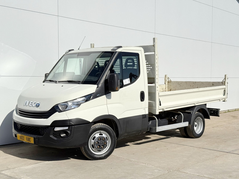 Iveco Daily 35C12 2.3 Kipper Dubbellucht Trekhaak Airco Cruise Control Lucht Geveerde Stoel - 덤프 밴 : 사진 2 Iveco Daily 35C12 2.3 Kipper Dubbellucht Trekhaak Airco Cruise Control Lucht Geveerde Stoel - 덤프 밴 : 사진 2