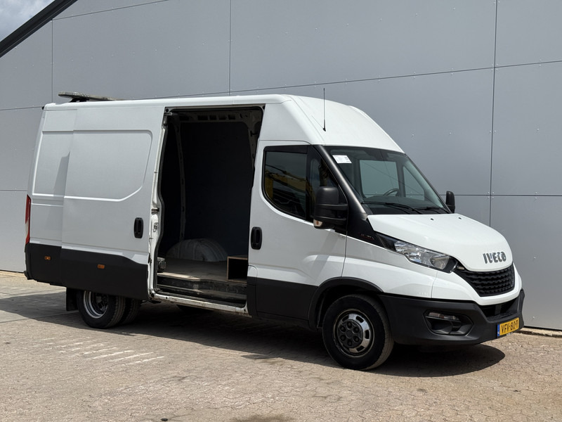 Iveco Daily 35C18 3.0 L2H2 Airco Cruise Control 3,5 Tons Trekhaak 5-26 APK Lucht geveerde stoel - 소형 밴 : 사진 5 Iveco Daily 35C18 3.0 L2H2 Airco Cruise Control 3,5 Tons Trekhaak 5-26 APK Lucht geveerde stoel - 소형 밴 : 사진 5