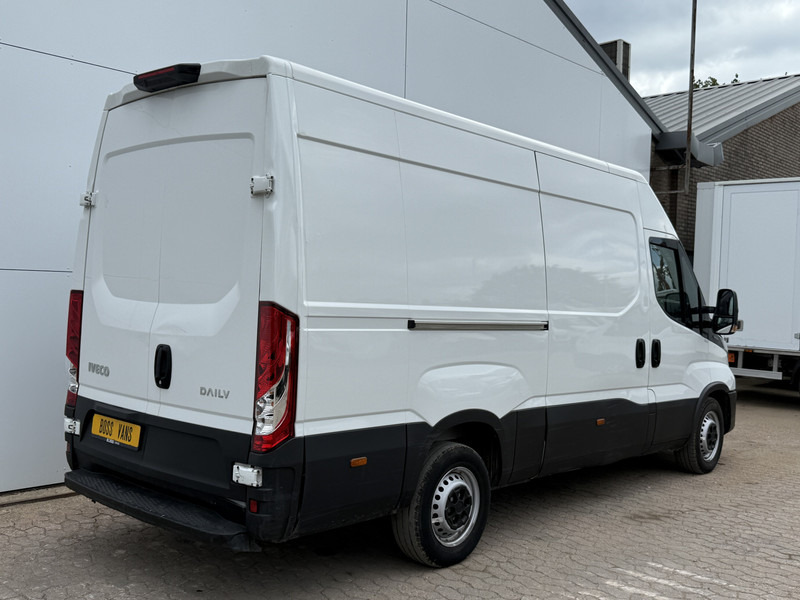 Iveco Daily 35S14 2.3 L2H2 Airco Cruise 3.5ton Trekgewicht Lucht geveerde stoel - 소형 밴 : 사진 3 Iveco Daily 35S14 2.3 L2H2 Airco Cruise 3.5ton Trekgewicht Lucht geveerde stoel - 소형 밴 : 사진 3