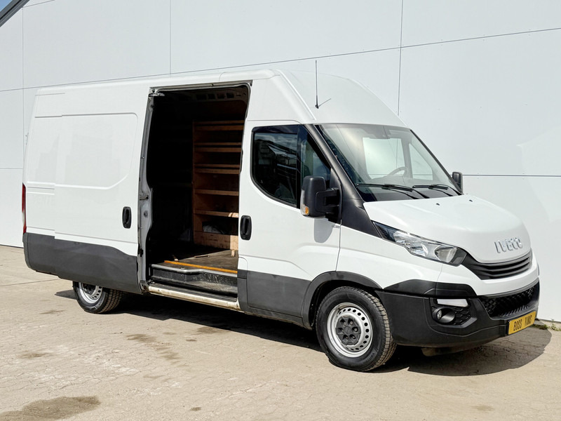 Iveco Daily 35S14 L2H2 Luchtvering Trekhaak Cruise Control Climate Control Lucht Geveerde Bestuurdersstoel - 패널 밴 : 사진 5 Iveco Daily 35S14 L2H2 Luchtvering Trekhaak Cruise Control Climate Control Lucht Geveerde Bestuurdersstoel - 패널 밴 : 사진 5