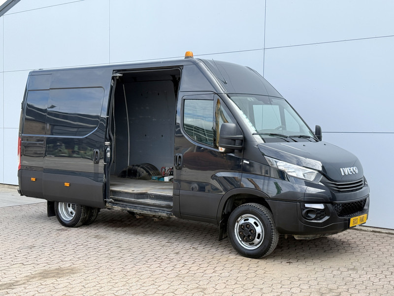 Iveco Daily 50C18 3.0 3.0 Automaat Luchtvering Dubbellucht L2H2 Climate Control Cruise Control Trekhaak Camera - 패널 밴 : 사진 5 Iveco Daily 50C18 3.0 3.0 Automaat Luchtvering Dubbellucht L2H2 Climate Control Cruise Control Trekhaak Camera - 패널 밴 : 사진 5