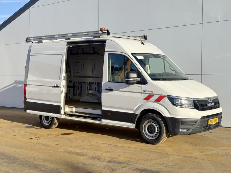 MAN TGE 3.140 2.0 TDI L3H3 Airco Cruise Control Trekhaak Carplay Navigatie Parkeersensoren voor achter - 패널 밴 : 사진 5 MAN TGE 3.140 2.0 TDI L3H3 Airco Cruise Control Trekhaak Carplay Navigatie Parkeersensoren voor achter - 패널 밴 : 사진 5