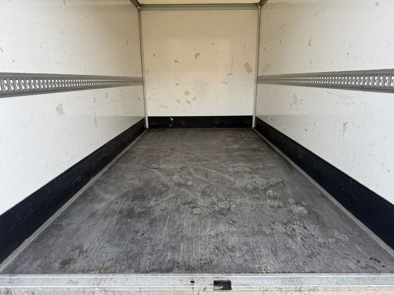 박스 밴, 전기 밴 Renault eMaster ZE 75PK 100% Elektrisch 57kWh 193km WLTP LED Airco Cruise Control Bakwagen Meubelbak Koffer Laadkabel : 사진 12 박스 밴, 전기 밴 Renault eMaster ZE 75PK 100% Elektrisch 57kWh 193km WLTP LED Airco Cruise Control Bakwagen Meubelbak Koffer Laadkabel : 사진 12