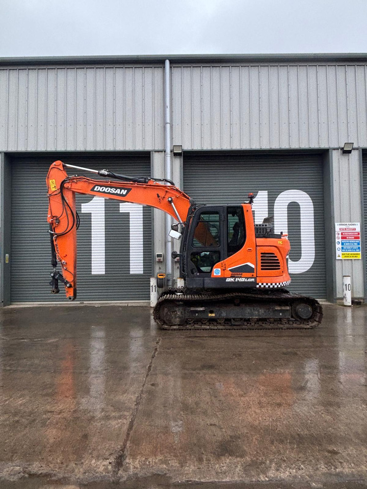Doosan DX140LCR - 크롤러 굴삭기 : 사진 2 Doosan DX140LCR - 크롤러 굴삭기 : 사진 2