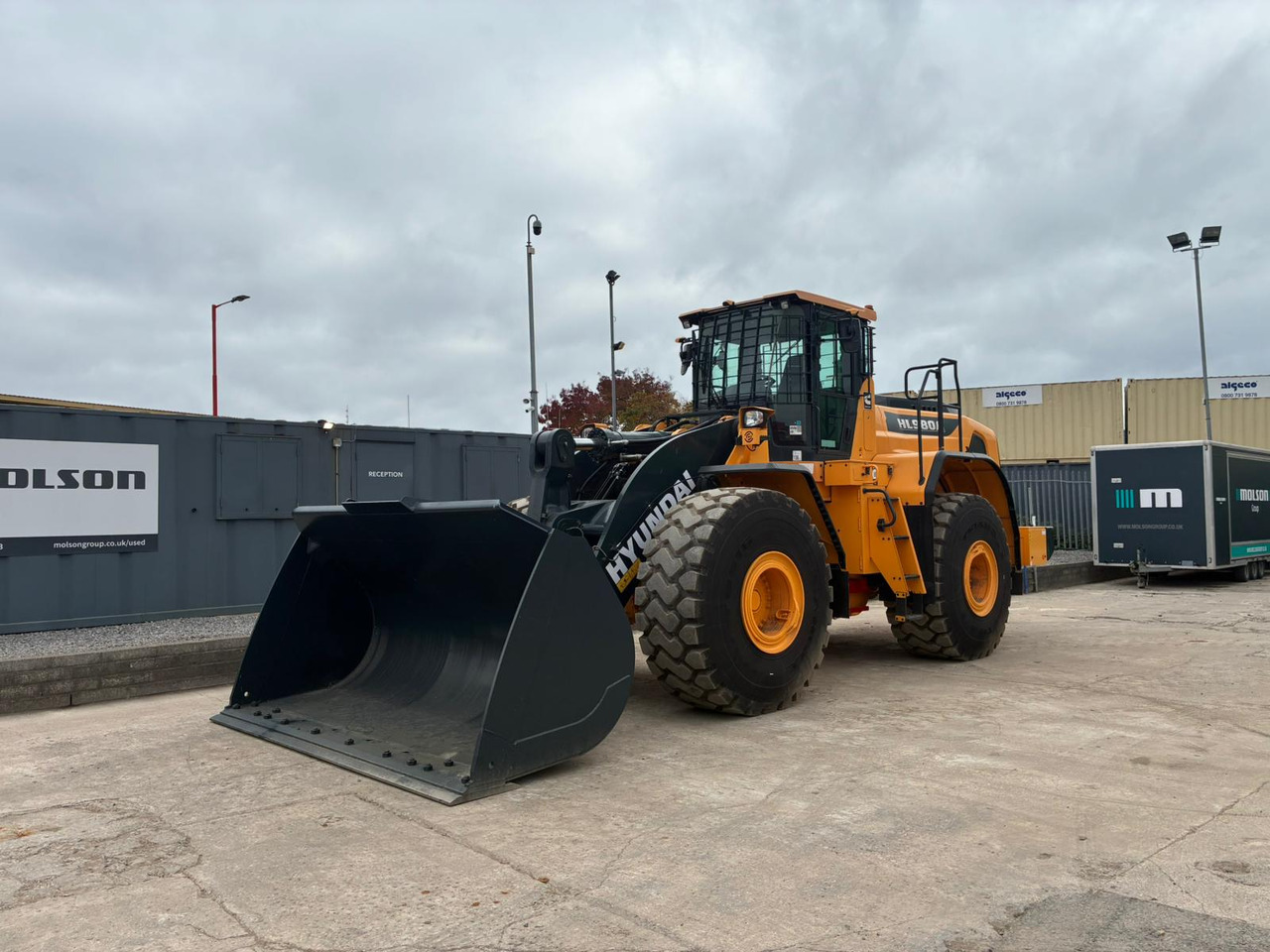 Hyundai HL980A - 휠 로더 : 사진 1 Hyundai HL980A - 휠 로더 : 사진 1