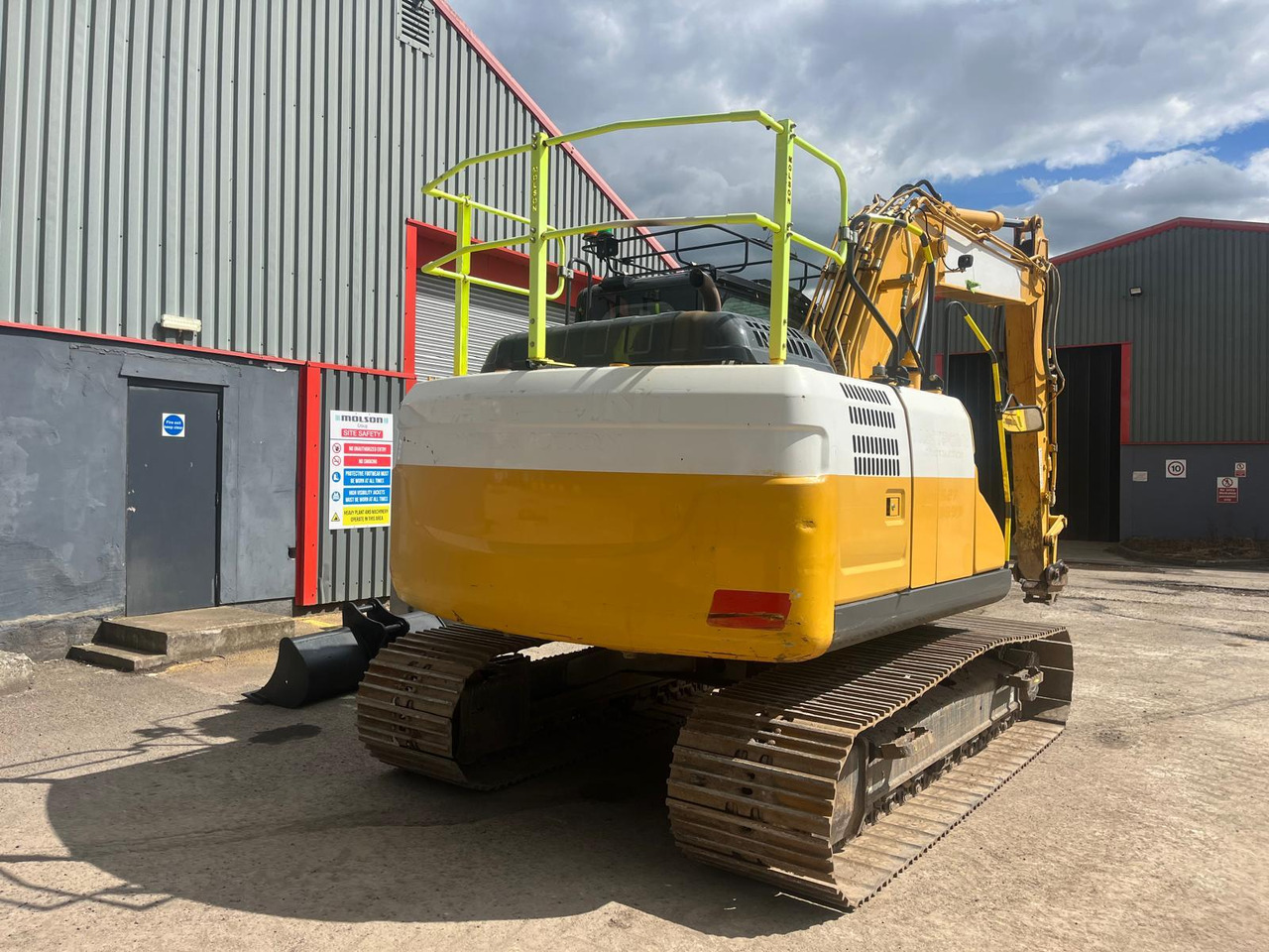 Kobelco SK130LC-11 - 크롤러 굴삭기 : 사진 5 Kobelco SK130LC-11 - 크롤러 굴삭기 : 사진 5