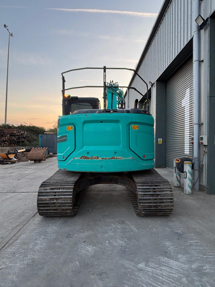 Kobelco SK140SRLC-7 - 크롤러 굴삭기 : 사진 4 Kobelco SK140SRLC-7 - 크롤러 굴삭기 : 사진 4
