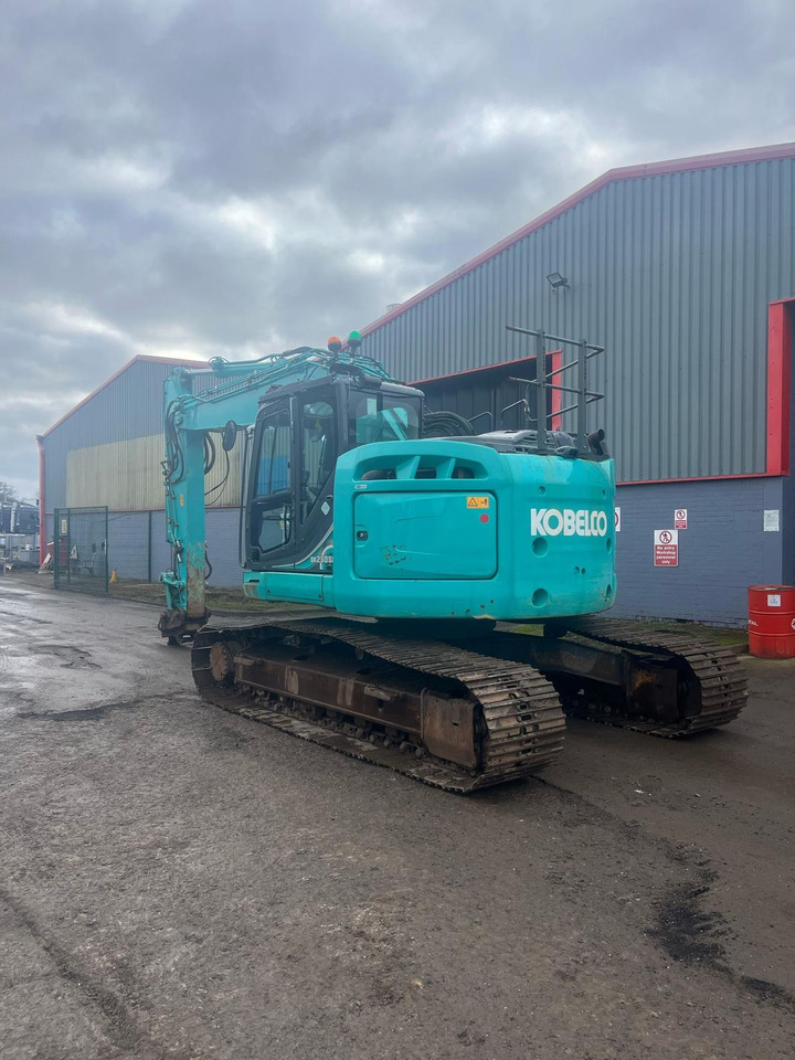 Kobelco SK230SRLC-5E - 크롤러 굴삭기 : 사진 3 Kobelco SK230SRLC-5E - 크롤러 굴삭기 : 사진 3