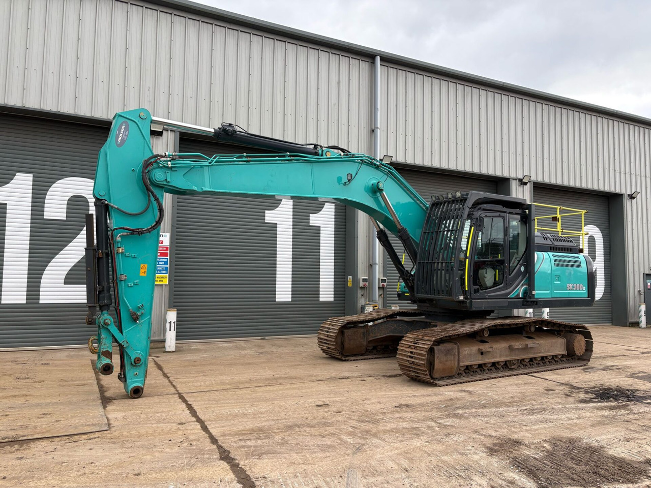 Kobelco SK300LC-10E - 크롤러 굴삭기 : 사진 1 Kobelco SK300LC-10E - 크롤러 굴삭기 : 사진 1