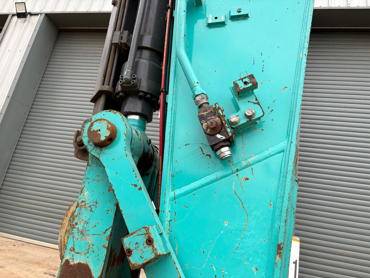 크롤러 굴삭기 Kobelco SK300LC-10E : 사진 10