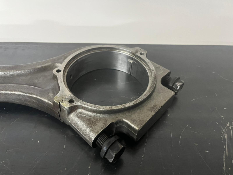 Liebherr Drijfstang D9408 D 9408 - 엔진 및 부품 : 사진 2 Liebherr Drijfstang D9408 D 9408 - 엔진 및 부품 : 사진 2