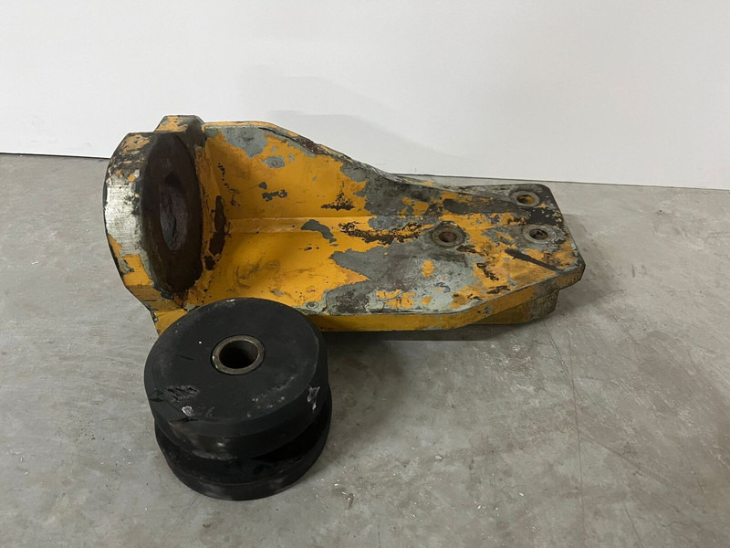 Liebherr Engine Mounts D9408 - 엔진 및 부품 : 사진 1 Liebherr Engine Mounts D9408 - 엔진 및 부품 : 사진 1