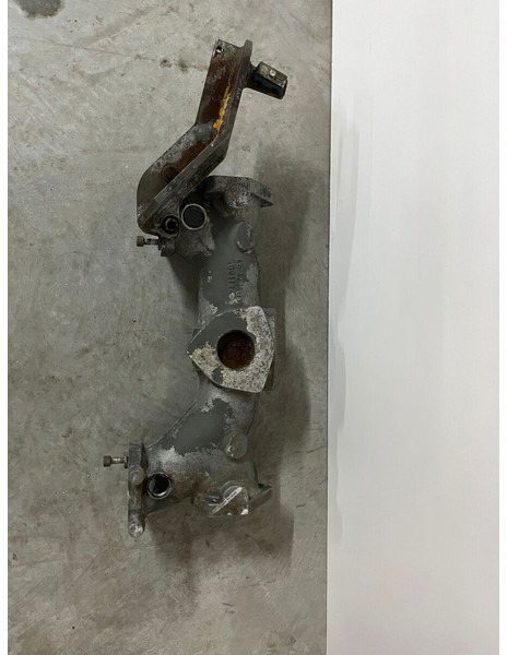 Liebherr Inlaatspruitstuk D9408 D 9408 - 엔진 및 부품 : 사진 1 Liebherr Inlaatspruitstuk D9408 D 9408 - 엔진 및 부품 : 사진 1