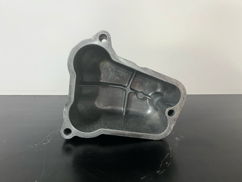 Liebherr Kleppendeksel D9408 D 9408 - 엔진 및 부품 : 사진 2 Liebherr Kleppendeksel D9408 D 9408 - 엔진 및 부품 : 사진 2