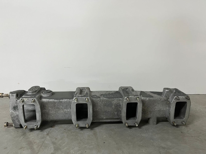 Liebherr Luchtinlaat D9408 D 9408 - 엔진 및 부품 : 사진 4 Liebherr Luchtinlaat D9408 D 9408 - 엔진 및 부품 : 사진 4