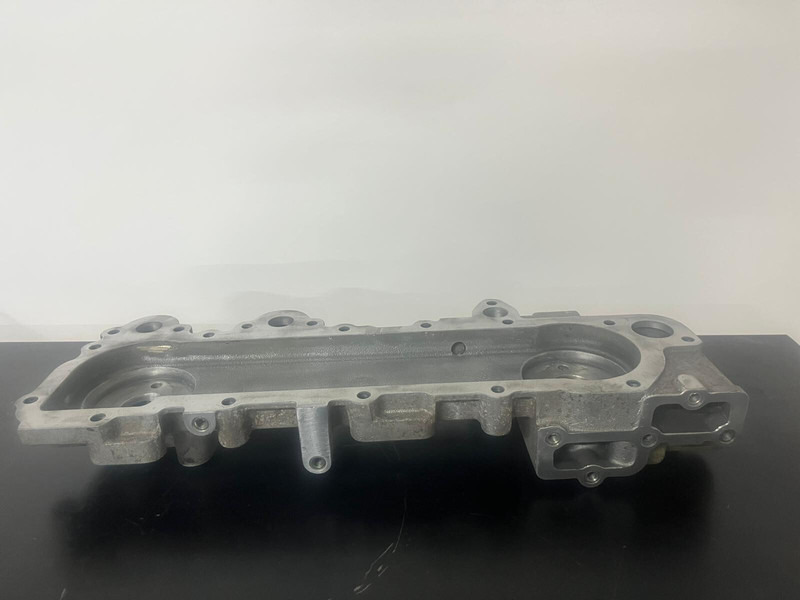 Liebherr Oliekoeler plaat + Tussenplaat D 9408 - 엔진 및 부품 : 사진 2 Liebherr Oliekoeler plaat + Tussenplaat D 9408 - 엔진 및 부품 : 사진 2