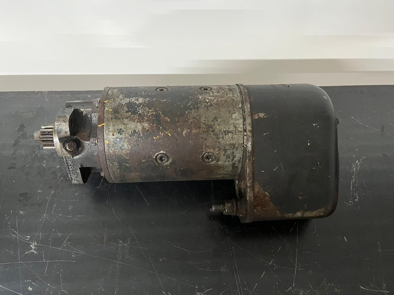 Liebherr Startmotor D9408 D 9408 - 엔진 및 부품 : 사진 2 Liebherr Startmotor D9408 D 9408 - 엔진 및 부품 : 사진 2