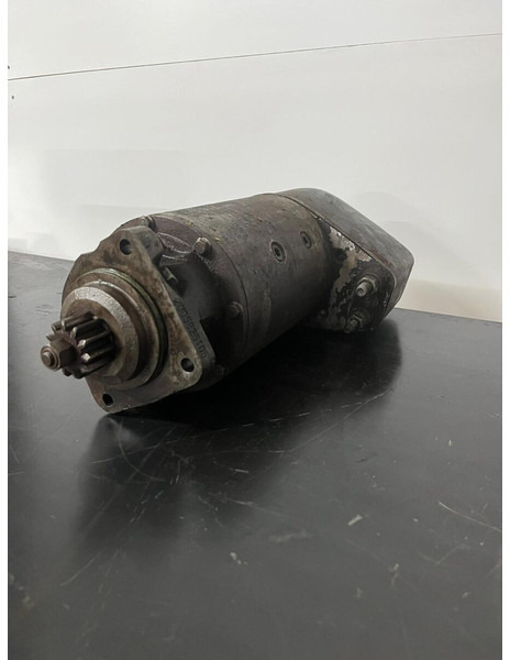 Liebherr Startmotor D9408 D 9408 - 엔진 및 부품 : 사진 4 Liebherr Startmotor D9408 D 9408 - 엔진 및 부품 : 사진 4