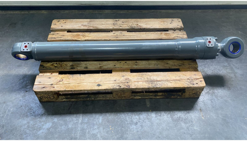 Liebherr Stick Cylinder - 유압 실린더 : 사진 1 Liebherr Stick Cylinder - 유압 실린더 : 사진 1