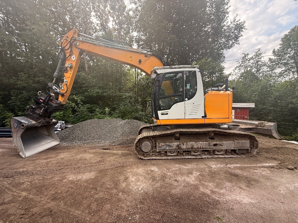 Liebherr R920 Compact LC - 크롤러 굴삭기 : 사진 1 Liebherr R920 Compact LC - 크롤러 굴삭기 : 사진 1