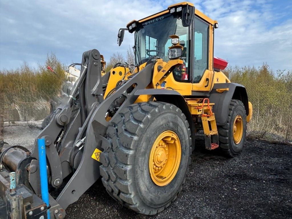 Volvo L 90 H - 휠 로더 : 사진 1 Volvo L 90 H - 휠 로더 : 사진 1