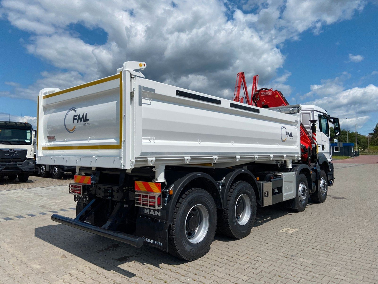 MAN TGS 35.440 DREISEITENKIPPER MIT FASSI F275.026 - 덤프트럭, 크레인 트럭 : 사진 5 MAN TGS 35.440 DREISEITENKIPPER MIT FASSI F275.026 - 덤프트럭, 크레인 트럭 : 사진 5
