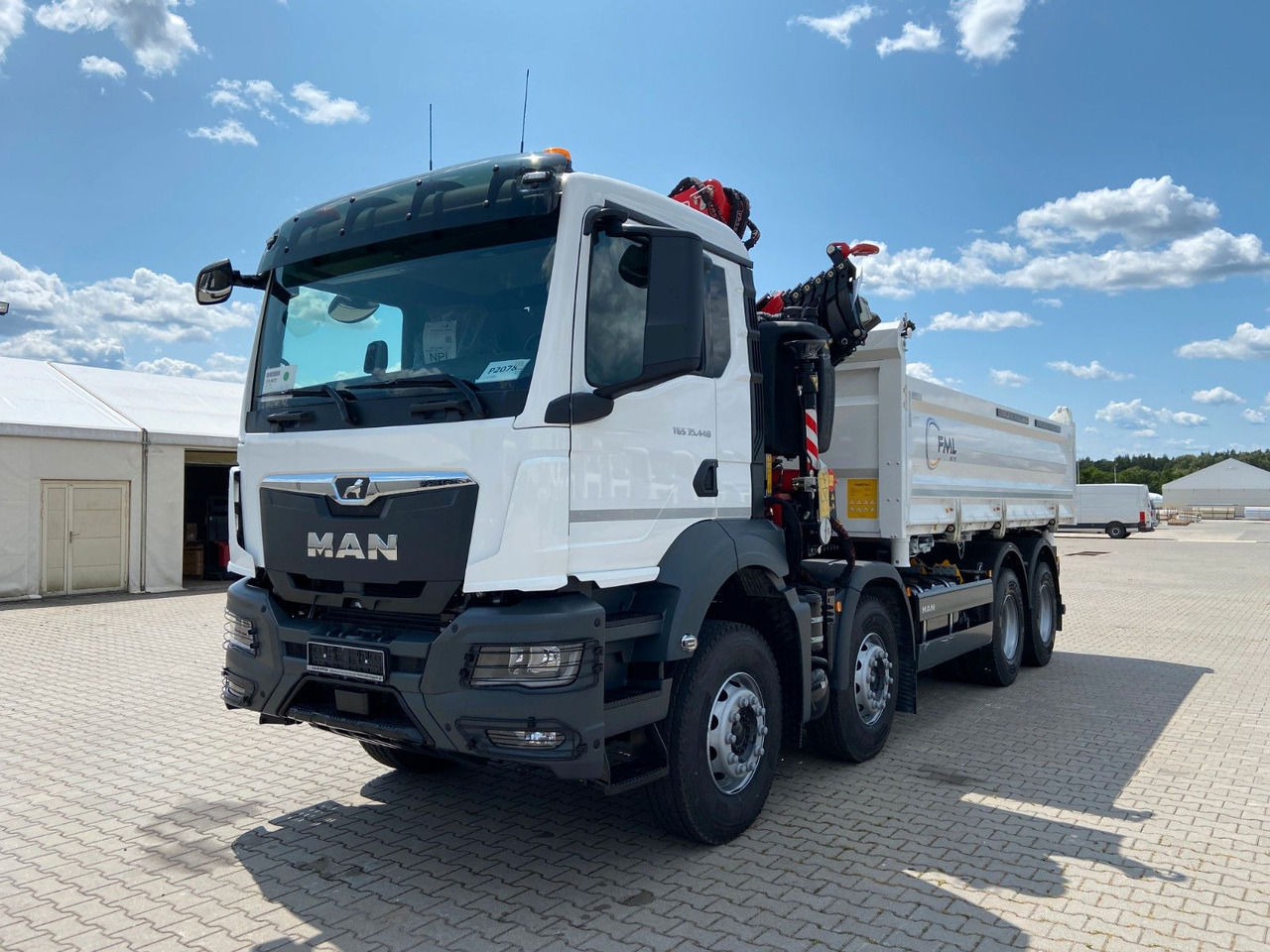 MAN TGS 35.440 DREISEITENKIPPER MIT FASSI F275.026 - 덤프트럭, 크레인 트럭 : 사진 3 MAN TGS 35.440 DREISEITENKIPPER MIT FASSI F275.026 - 덤프트럭, 크레인 트럭 : 사진 3