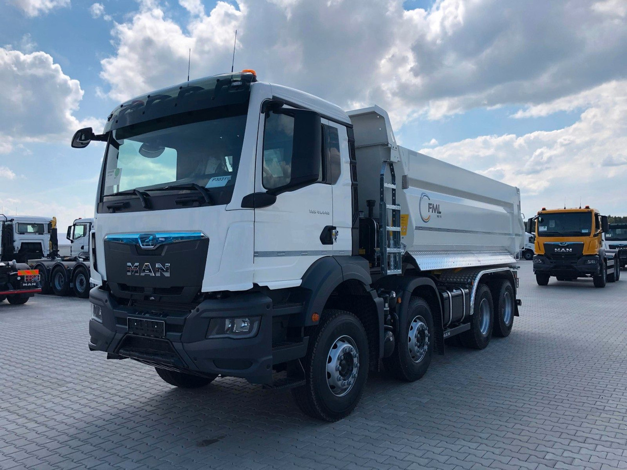 MAN TGS 41.520 GSR 8x4/8x6/8x8 FML KIPPER - 덤프트럭 : 사진 2 MAN TGS 41.520 GSR 8x4/8x6/8x8 FML KIPPER - 덤프트럭 : 사진 2