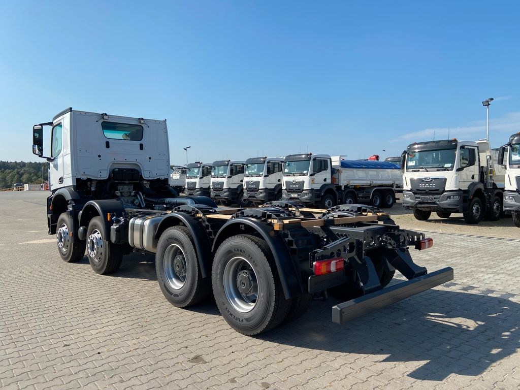 리스 Mercedes-Benz AROCS 4248 8x4  Mercedes-Benz AROCS 4248 8x4 : 사진 6