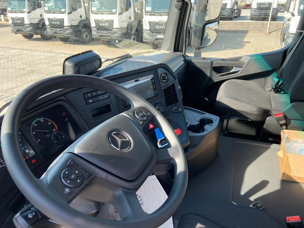 리스 Mercedes-Benz AROCS 4248 8x4  Mercedes-Benz AROCS 4248 8x4 : 사진 9