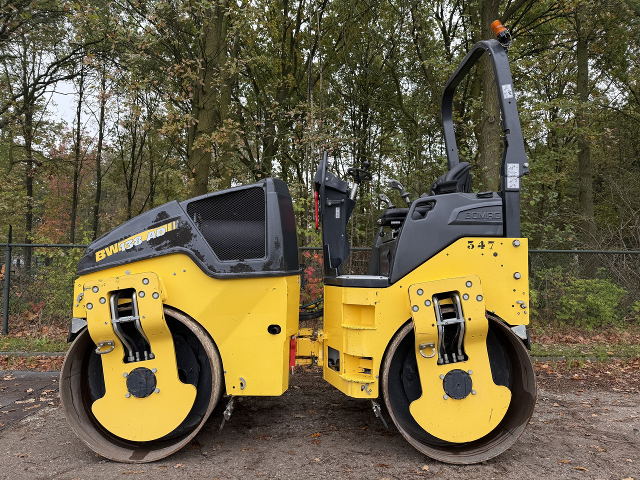 BOMAG BW138AD-5 - 압축기 : 사진 2 BOMAG BW138AD-5 - 압축기 : 사진 2