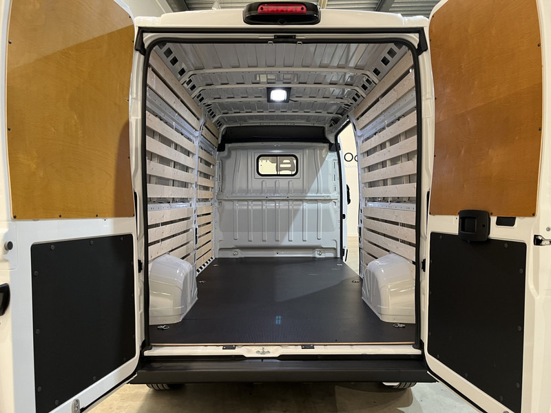 Fiat E-Ducato 3.5T L3H2 79 kWh / 100% elektrisch !! / Airco / Cruise Control / CarPlay / Camera / Navigatie / 3-Zits / 244 km !! Z.G.A.N. !!! - 패널 밴, 전기 밴 : 사진 5 Fiat E-Ducato 3.5T L3H2 79 kWh / 100% elektrisch !! / Airco / Cruise Control / CarPlay / Camera / Navigatie / 3-Zits / 244 km !! Z.G.A.N. !!! - 패널 밴, 전기 밴 : 사진 5