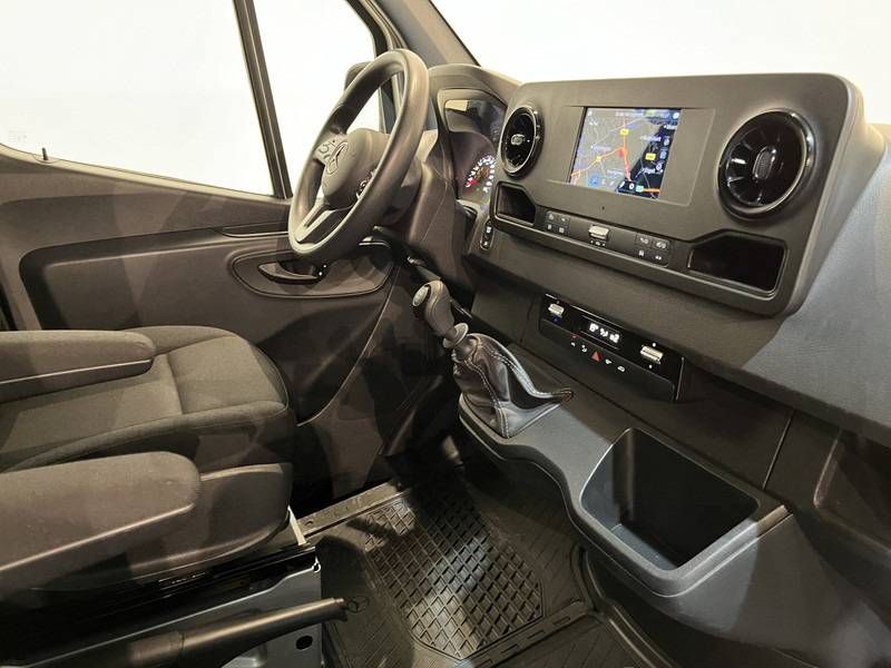 Mercedes-Benz Sprinter 314 CDI L3H2 RWD / Euro 6 / Airco / CarPlay / Camera / Navigatie / 33.000 KM !! / BPM VRIJ !! - 패널 밴 : 사진 3 Mercedes-Benz Sprinter 314 CDI L3H2 RWD / Euro 6 / Airco / CarPlay / Camera / Navigatie / 33.000 KM !! / BPM VRIJ !! - 패널 밴 : 사진 3