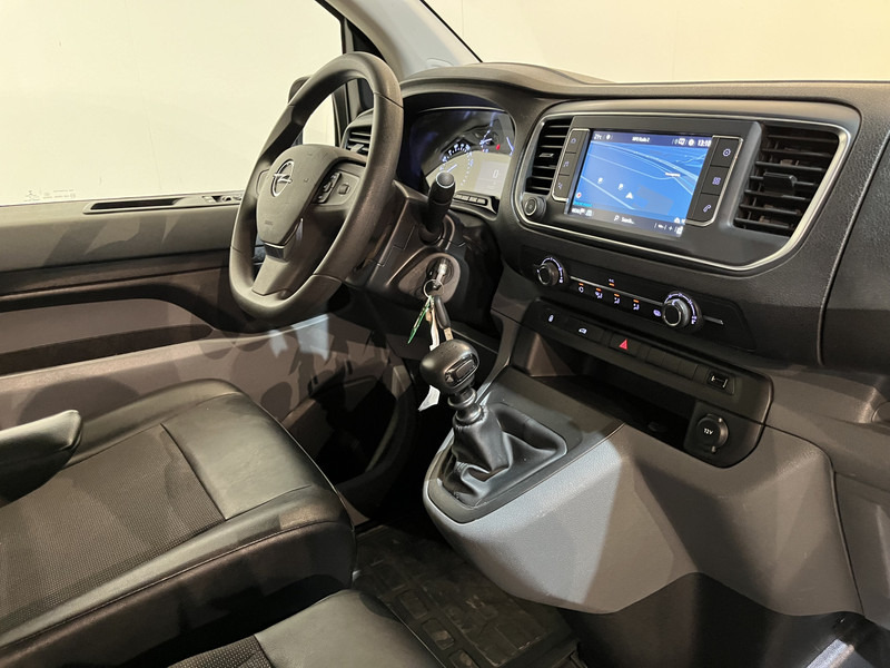 Opel Vivaro 2.0 CDTI L3H1 150 PK Servicebus / Inrichting / Euro 6 / Airco / Cruise Control / Camera / Trekhaak / CarPlay / Navigatie / 3-Zits / - 소형 밴 : 사진 3 Opel Vivaro 2.0 CDTI L3H1 150 PK Servicebus / Inrichting / Euro 6 / Airco / Cruise Control / Camera / Trekhaak / CarPlay / Navigatie / 3-Zits / - 소형 밴 : 사진 3