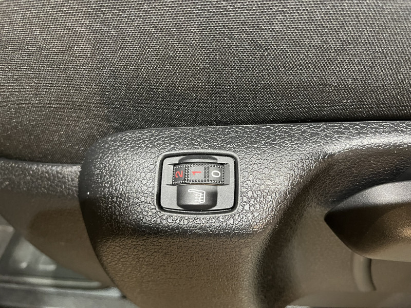리스 Opel Vivaro-e L2 75 kWh Servicebus / Sortimo Inrichting / 100% elektrisch !! / Airco / Cruise Control / CarPlay / Camera / Navigatie / 3-Zits / 3.800 KM !! Opel Vivaro-e L2 75 kWh Servicebus / Sortimo Inrichting / 100% elektrisch !! / Airco / Cruise Control / CarPlay / Camera / Navigatie / 3-Zits / 3.800 KM !! : 사진 14