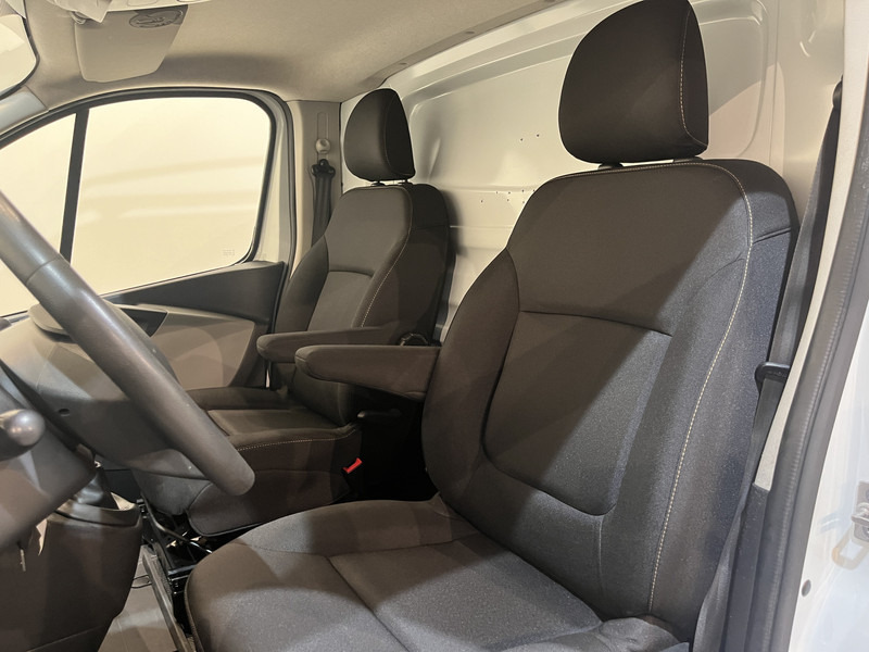 리스 Renault Trafic 1.6 dCi L2H2 125 PK Servicebus / Inrichting / Euro 6 / 2X Schuifdeur / Airco / Cruise Control / PDC / Trekhaak / Imperiaal / 96.200 KM !! Renault Trafic 1.6 dCi L2H2 125 PK Servicebus / Inrichting / Euro 6 / 2X Schuifdeur / Airco / Cruise Control / PDC / Trekhaak / Imperiaal / 96.200 KM !! : 사진 8