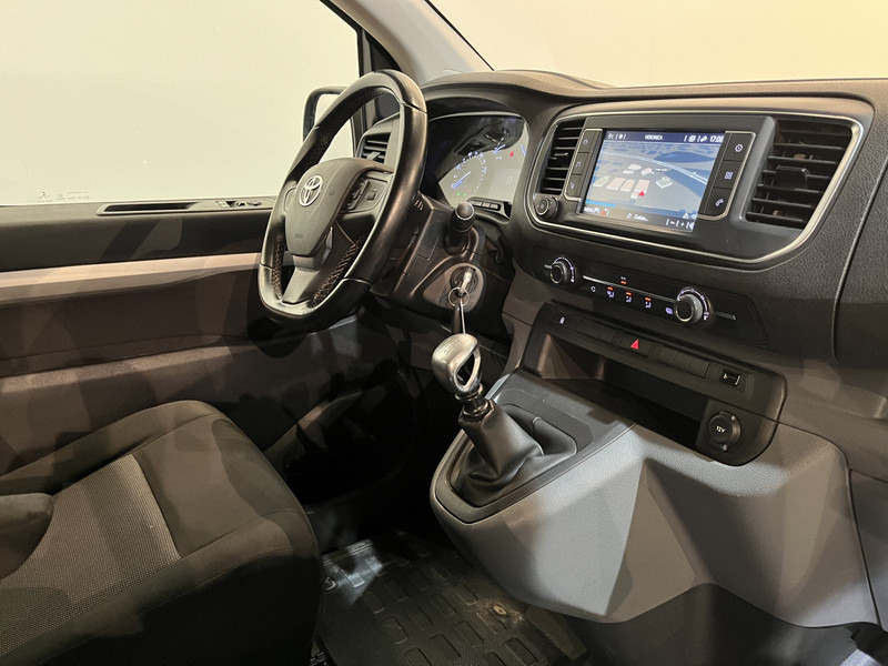 Toyota ProAce Worker 2.0 D-4D Creator Long 123 PK L3 DC Dubbel Cabine / Euro 6 / Airco / Cruise Control / Camera / Trekhaak / Navigatie / BPM VRIJ !! - 소형 밴, 콤비 밴 : 사진 3 Toyota ProAce Worker 2.0 D-4D Creator Long 123 PK L3 DC Dubbel Cabine / Euro 6 / Airco / Cruise Control / Camera / Trekhaak / Navigatie / BPM VRIJ !! - 소형 밴, 콤비 밴 : 사진 3
