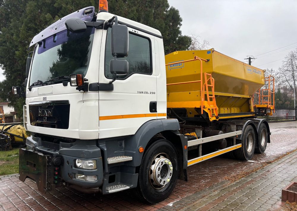 MAN TGM 26.290 6X4 SCHMIDT STARTOS II PIASKARKA PŁUG - 지자체/ 특수 차량, 트럭 : 사진 2 MAN TGM 26.290 6X4 SCHMIDT STARTOS II PIASKARKA PŁUG - 지자체/ 특수 차량, 트럭 : 사진 2