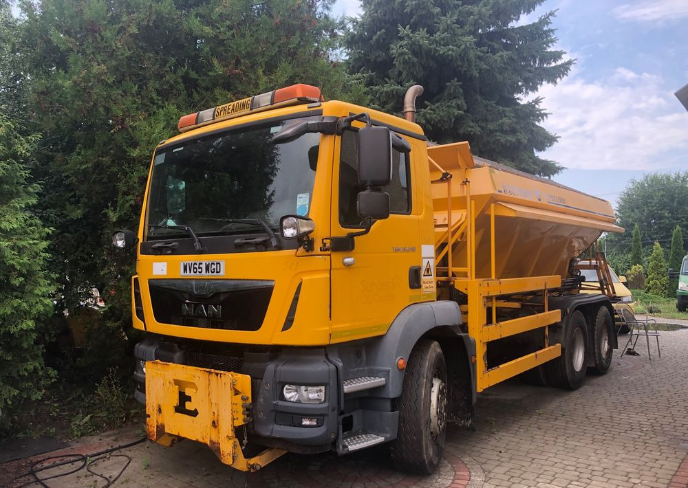MAN TGM 26.290 piaskarka solarka schmidt 6x4 euro6 - 지자체/ 특수 차량, 트럭 : 사진 2 MAN TGM 26.290 piaskarka solarka schmidt 6x4 euro6 - 지자체/ 특수 차량, 트럭 : 사진 2
