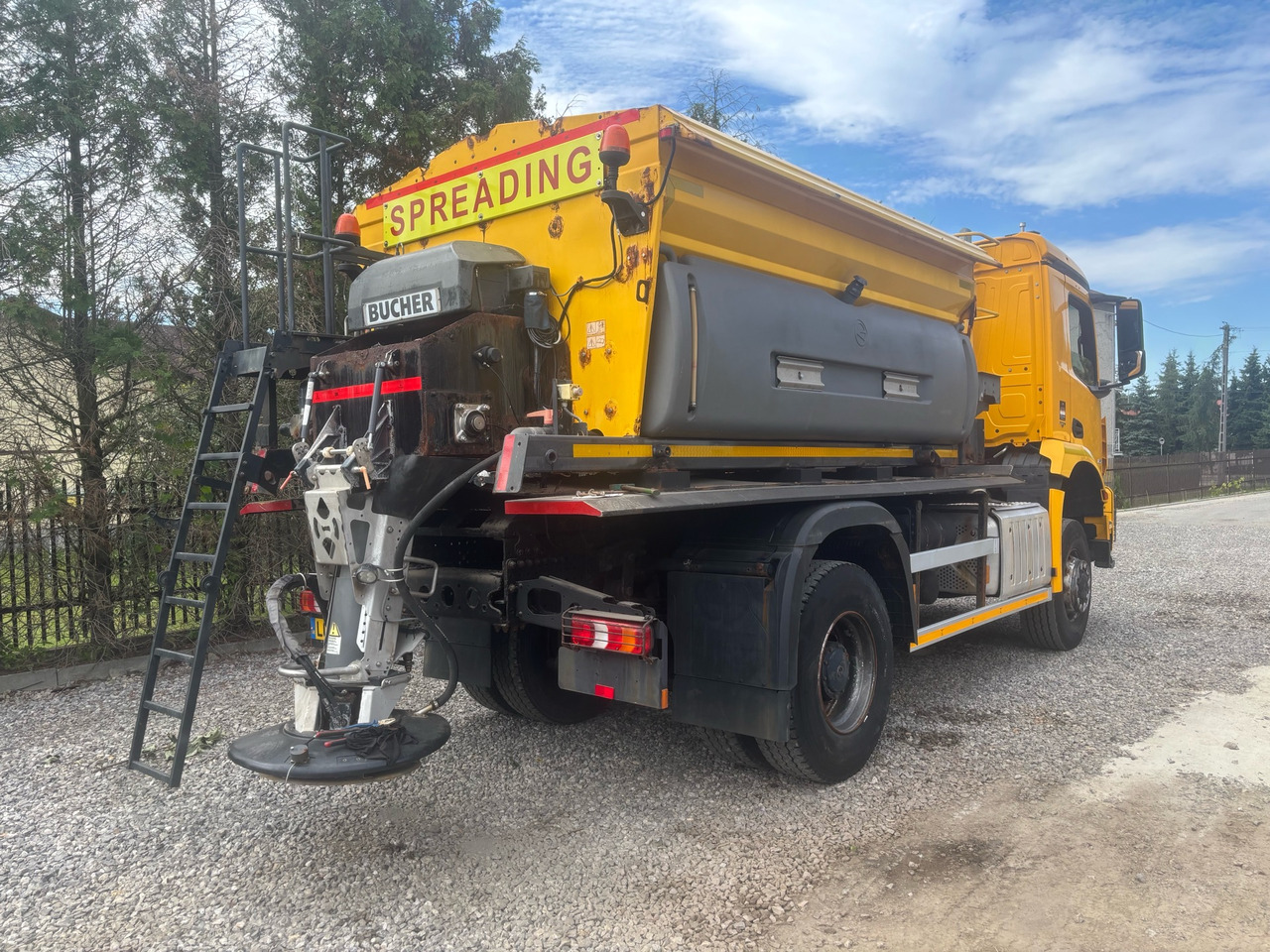MERCEDES AROCS 1824 4x4BB GRITTER/SPREADER/PLOUGH - 제설차량 : 사진 2 MERCEDES AROCS 1824 4x4BB GRITTER/SPREADER/PLOUGH - 제설차량 : 사진 2