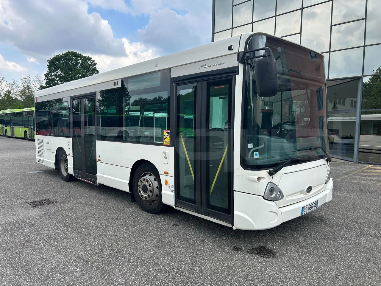 Heuliez GX127 - 시내버스 : 사진 1 Heuliez GX127 - 시내버스 : 사진 1