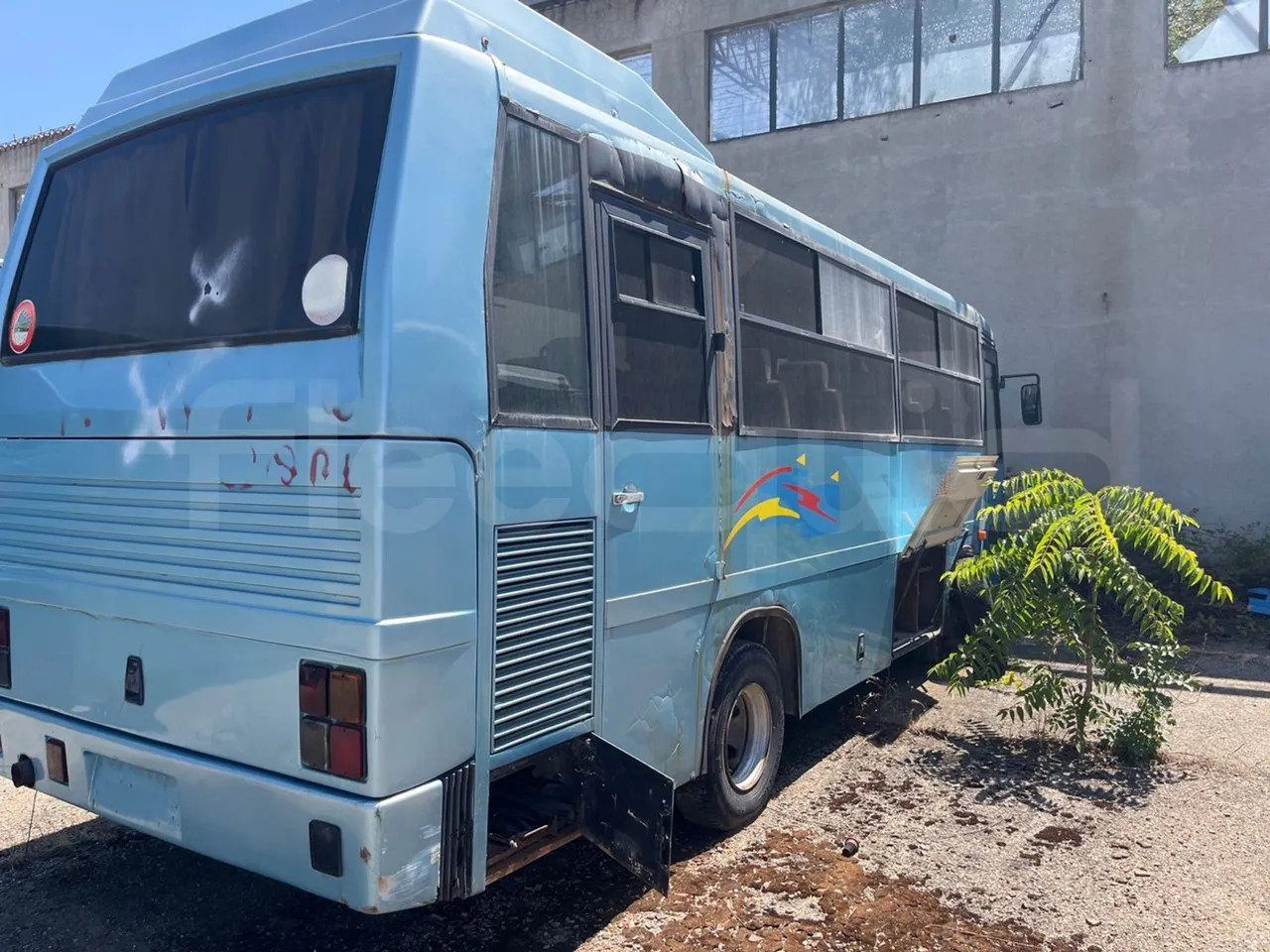 Iveco 315.8.17 - Menarini - 대형 버스 : 사진 5 Iveco 315.8.17 - Menarini - 대형 버스 : 사진 5