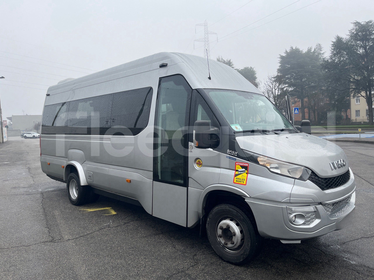 Iveco Daily - 소형 버스, 승합차 : 사진 1 Iveco Daily - 소형 버스, 승합차 : 사진 1